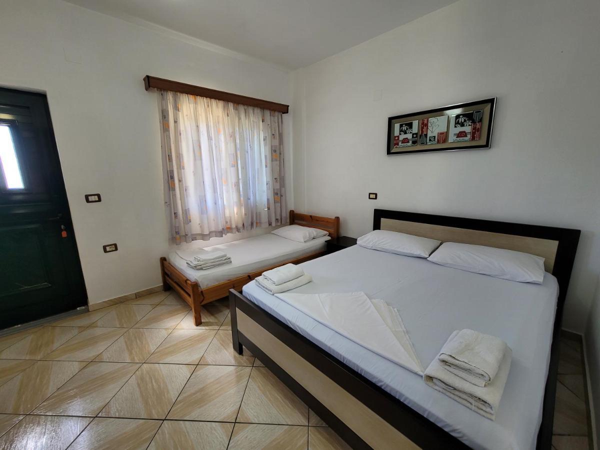Apartments Vela Ксамил Экстерьер фото