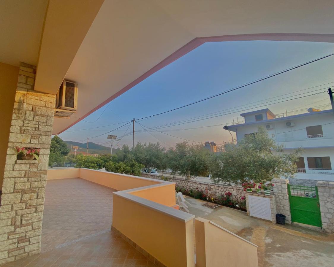 Apartments Vela Ксамил Экстерьер фото