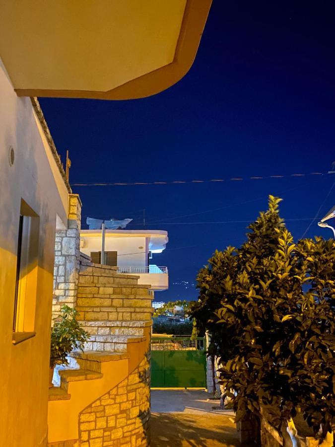 Apartments Vela Ксамил Экстерьер фото